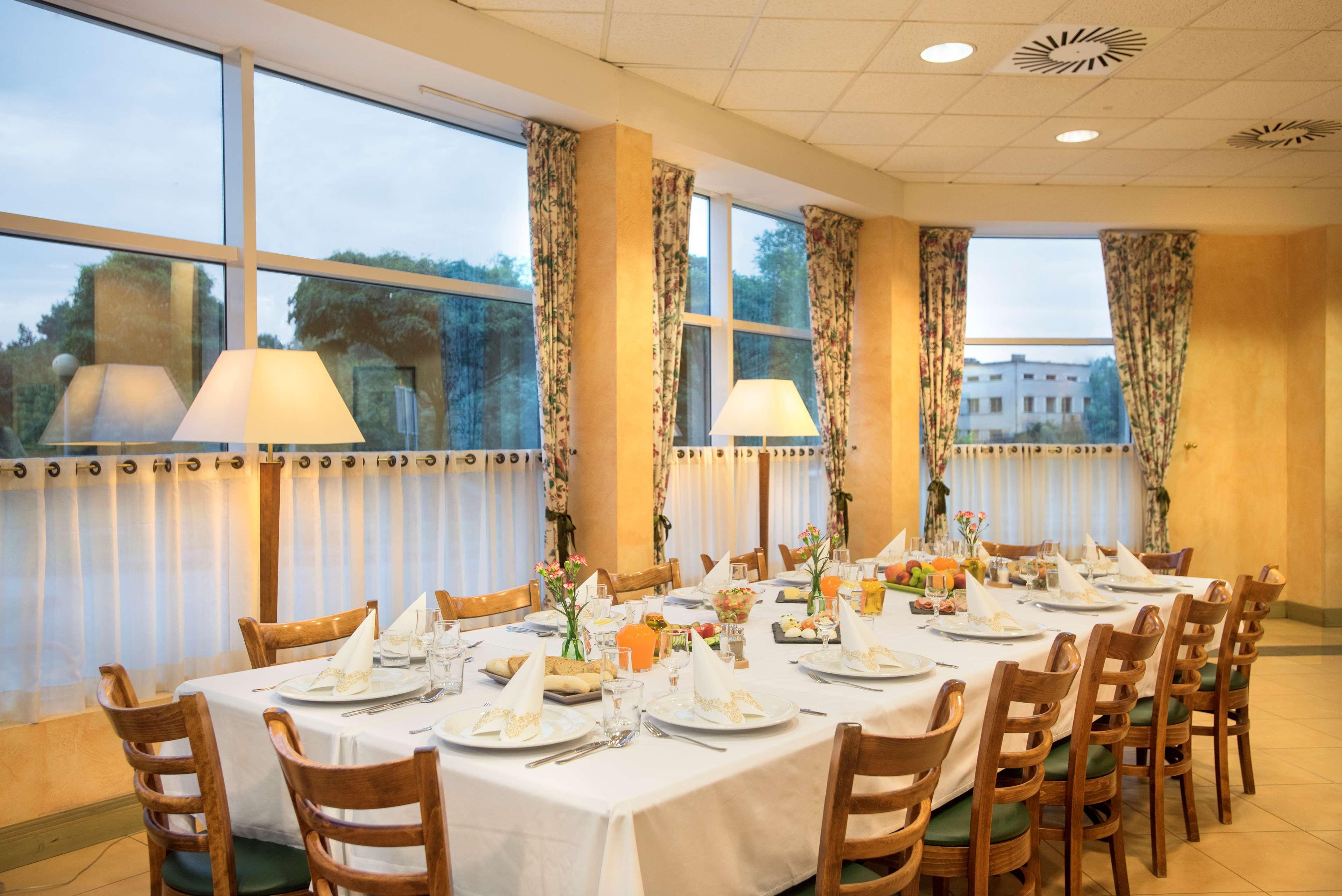 Hotel Campanile Poznań