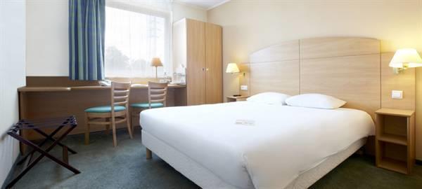 Hotel Campanile 2*